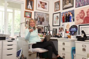 Esther Wojcicki Surrounded by photographs of her 3 daughters.